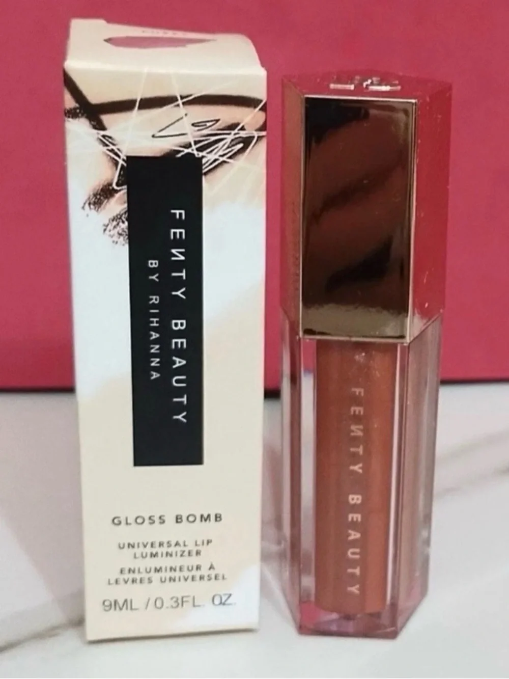 Fenty Beauty Gloss Bomb Lip Luminizer in Fussy